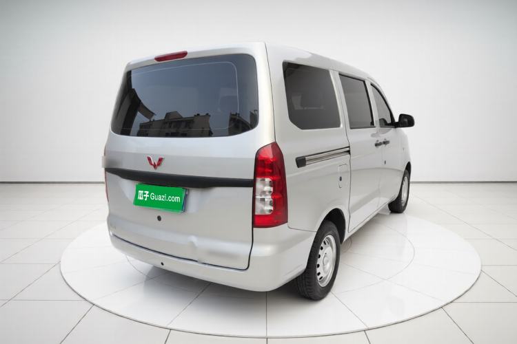 Used Wuling Hongguang V 2022 1.5L Jingqu Version Hydraulic Power Steering LAR Exterior 5