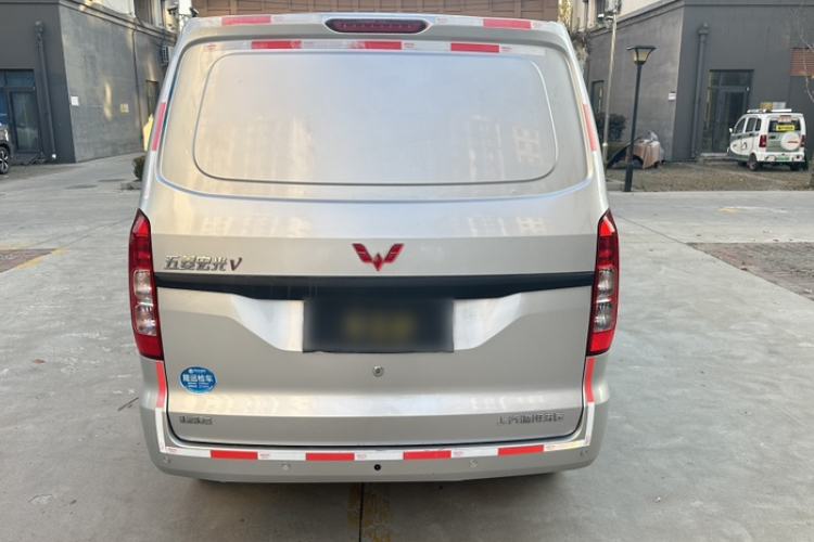 Used Wuling Hongguang V 2022 1.5L Jingqu Edition Enclosed-Window Vehicle with Electric Power Steering LAR Exterior 6