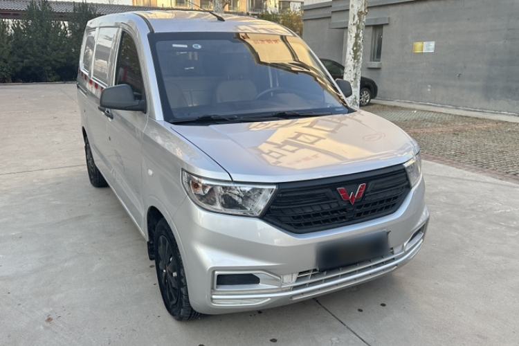 Used Wuling Hongguang V 2022 1.5L Jingqu Edition Enclosed-Window Vehicle with Electric Power Steering LAR Exterior 7