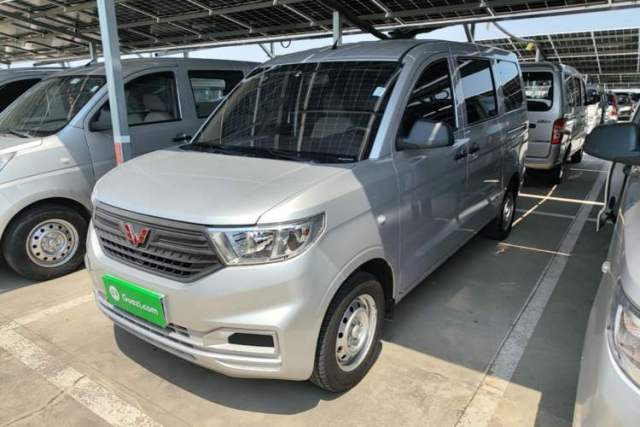 Used Wuling Hongguang V 2022 1.5L Jingqu Edition Electric-Assist LAR