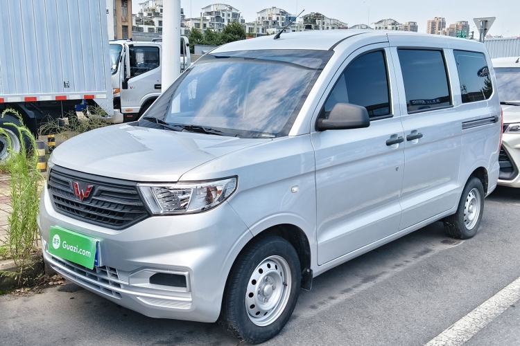 Used Wuling Hongguang V 2022 1.5L Jingqu Edition Electric-Assist LAR Guazi used car, China used car export, Used car for sale, Used  cars, Cheapest cars for sale