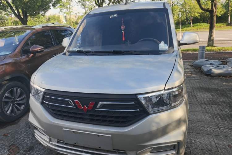 Used Wuling Hongguang V 2022 1.5L Enjoy Edition Electric-Powered LAR Front