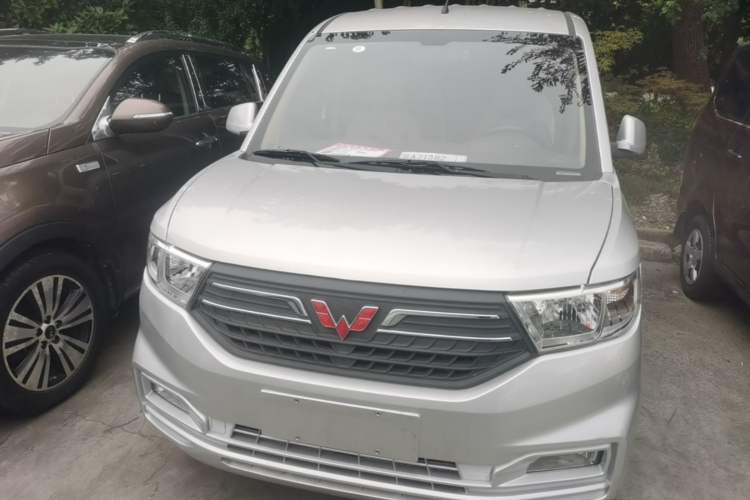 Used Wuling Hongguang V 2022 1.5L Enjoy Edition Electric-Powered LAR Front