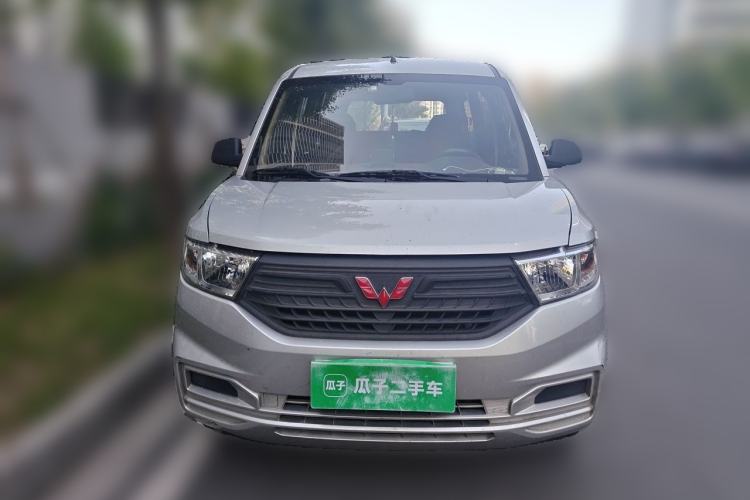 Used Wuling Hongguang V 2022 1.5L Jingqu Version Hydraulic Power Steering LAR Front