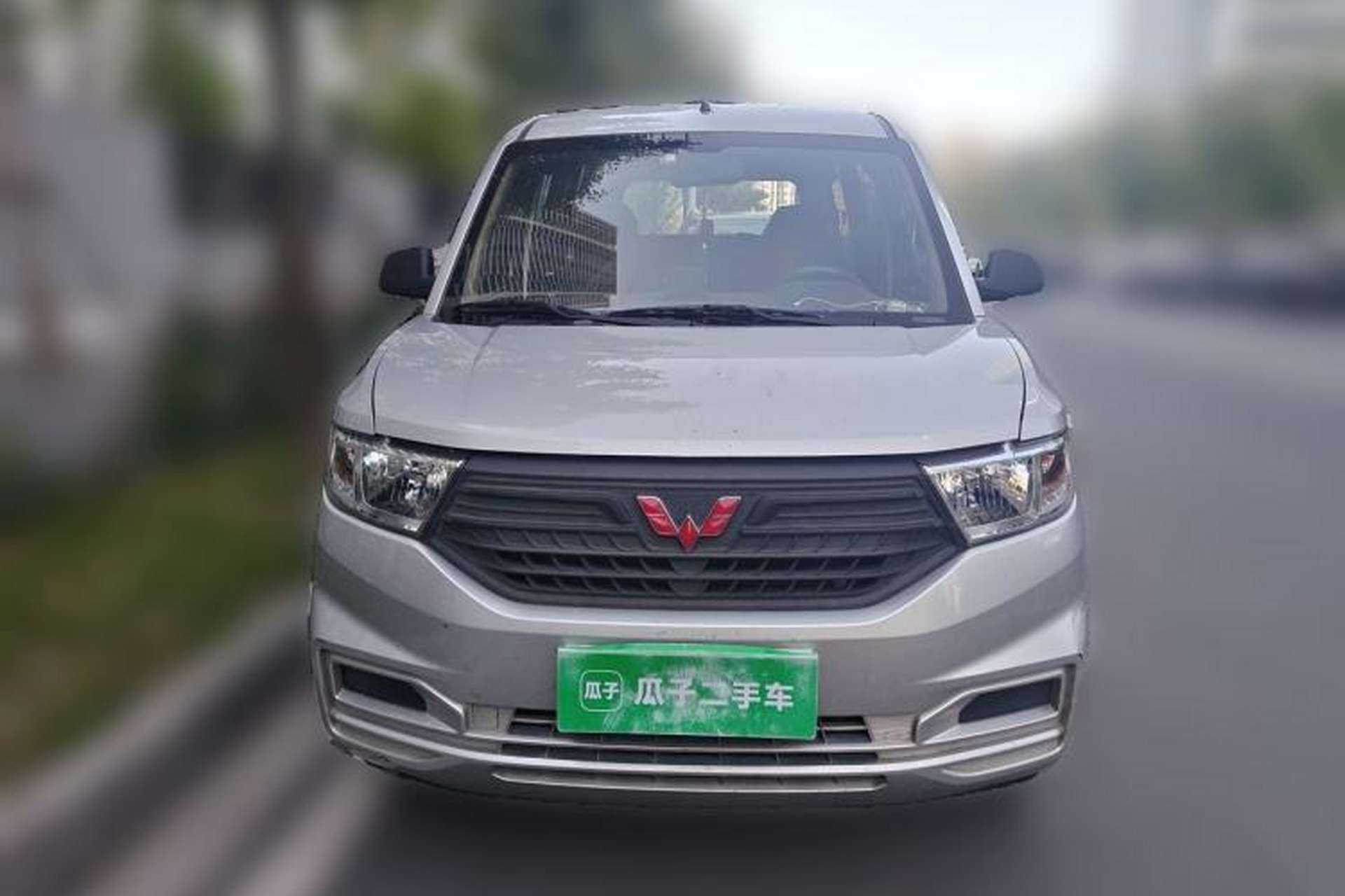 Used Wuling Hongguang V 2022 1.5L Jingqu Version Hydraulic Power Steering LAR Front