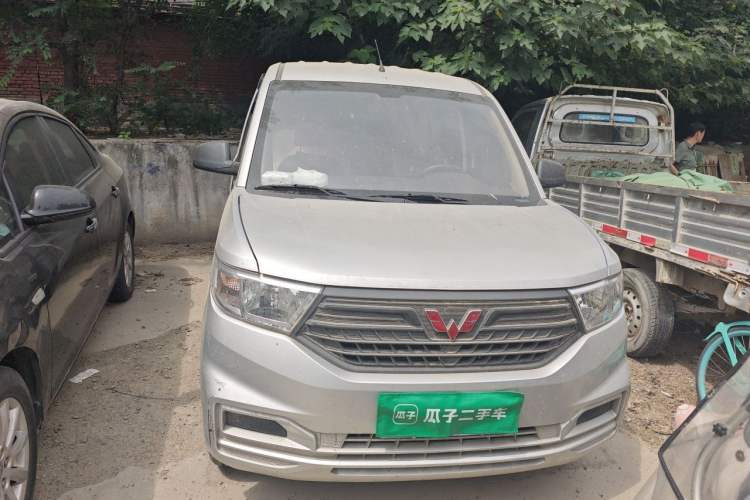 Used Wuling Hongguang V 2022 1.5L Jingqu Edition Electric-Assist LAR Front
