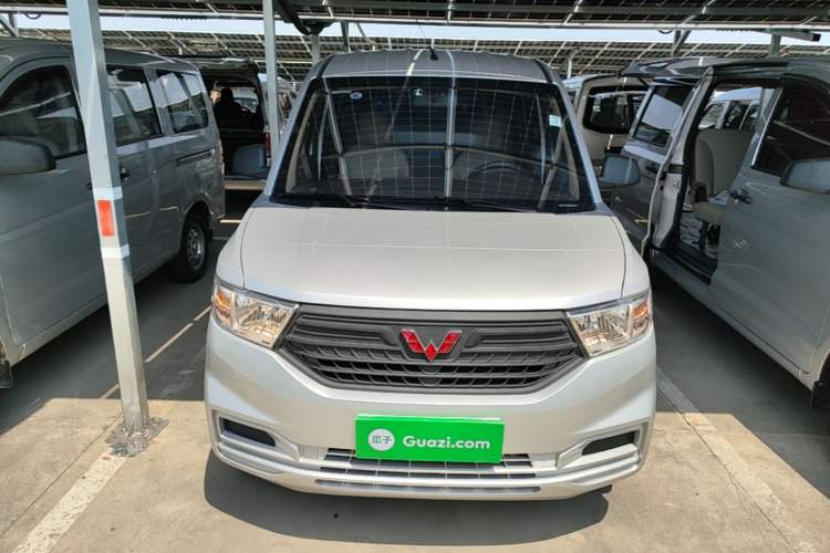 Used Wuling Hongguang V 2022 1.5L Jingqu Edition Electric-Assist LAR Front