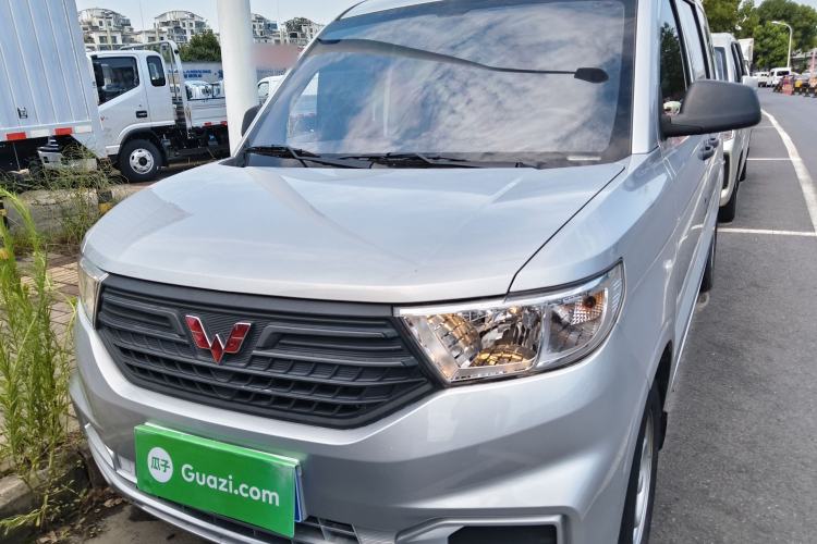 Used Wuling Hongguang V 2022 1.5L Jingqu Edition Electric-Assist LAR Front