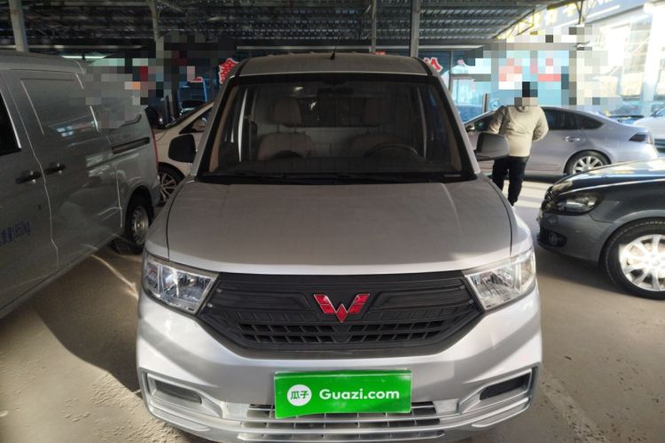 Used Wuling Hongguang V 2022 1.5L Jingqu Edition Enclosed-Window Vehicle with Electric Power Steering LAR Front