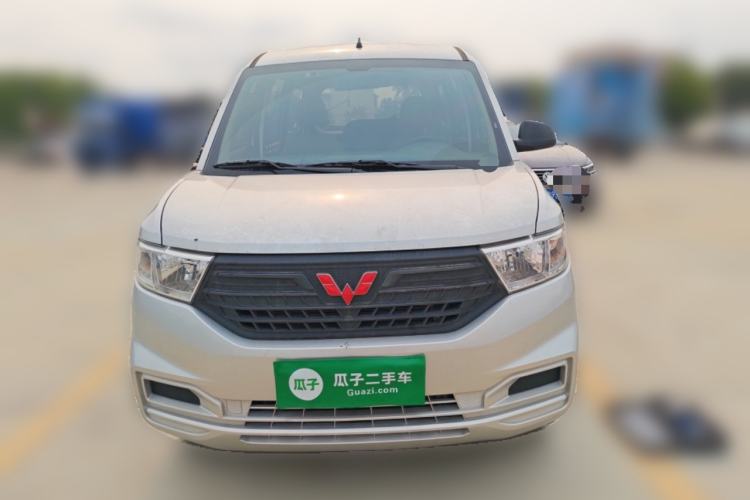 Used Wuling Hongguang V 2022 1.5L Jingqu Edition Electric-Assist LAR Front