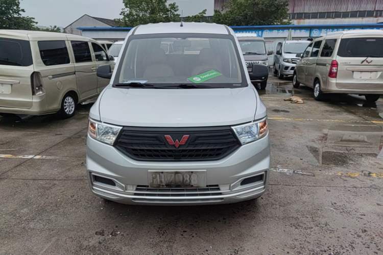 Used Wuling Hongguang V 2022 1.5L Jingqu Edition Electric-Assist LAR Front