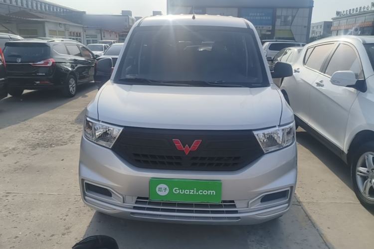 Used Wuling Hongguang V 2022 1.5L Jingqu Edition Electric-Assist LAR Front