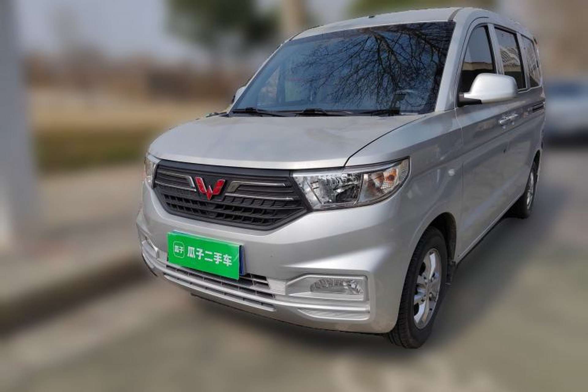 Used Wuling Hongguang V 2022 1.5L Enjoy Edition Electric-Powered LAR Front Left 45 Deg