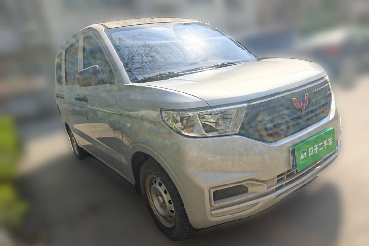 Used Wuling Hongguang V 2022 1.5L Jingqu Version Hydraulic Power Steering LAR Front Right 45 Deg
