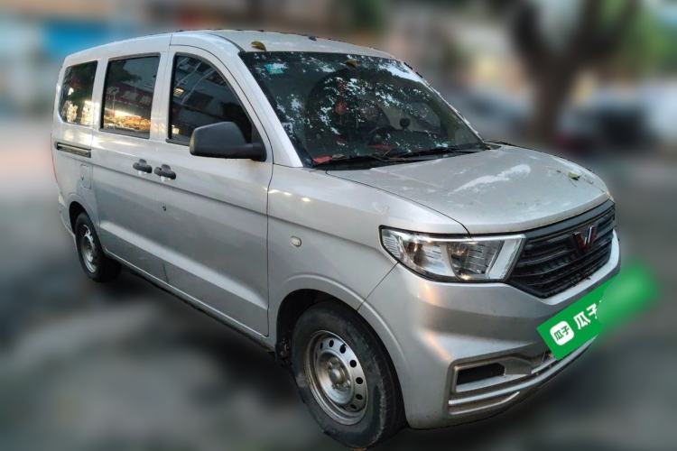 Used Wuling Hongguang V 2022 1.5L Jingqu Version Hydraulic Power Steering LAR Front Right 45 Deg
