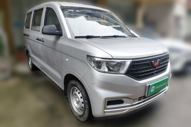 Used Wuling Hongguang V 2022 1.5L Jingqu Version Hydraulic Power Steering LAR Front Right 45 Deg