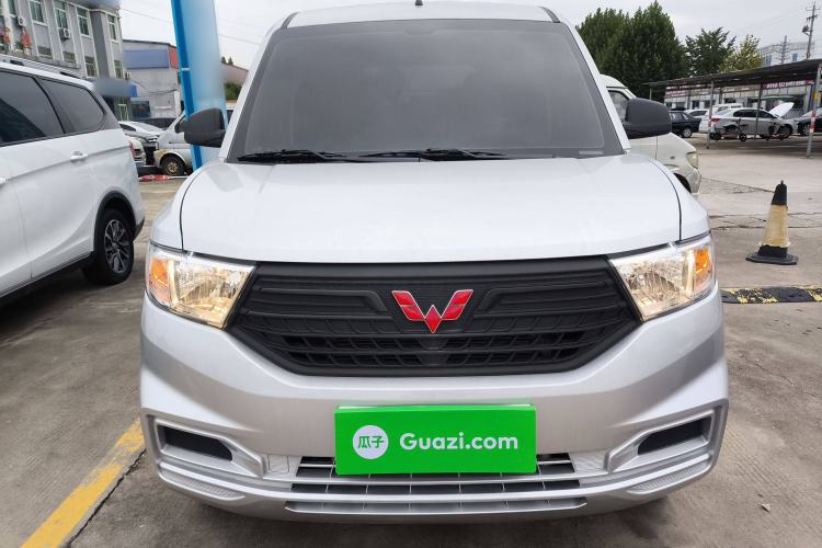 Used Wuling Hongguang V 2022 1.5L Jingqu Edition Electric-Assist LAR Front