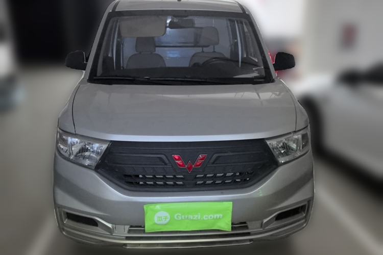 Used Wuling Hongguang V 2022 1.5L Jingqu Edition Enclosed-Window Vehicle with Hydraulic Power Steering LAR Front