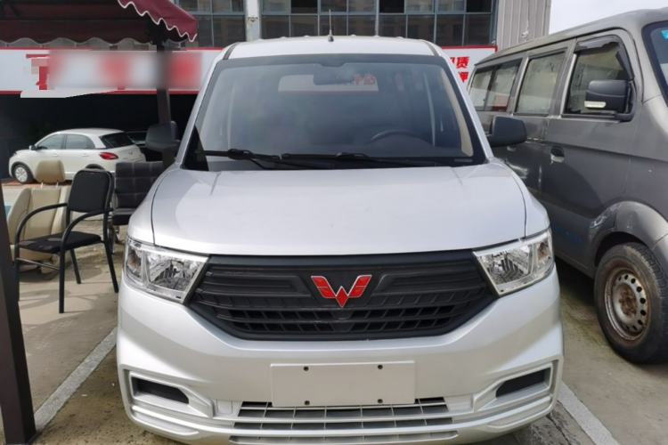 Used Wuling Hongguang V 2022 1.5L Jingqu Version Hydraulic Power Steering LAR Front