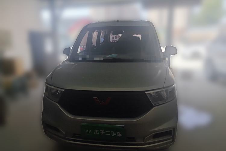 Used Wuling Hongguang V 2022 1.5L Jingqu Version Hydraulic Power Steering LAR Front