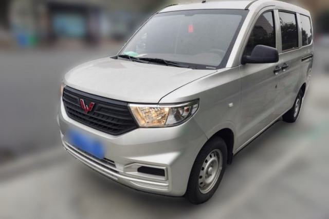 Used Wuling Hongguang V 2022 1.5L Jingqu Edition Electric-Assist LAR