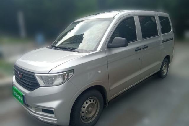Used Wuling Hongguang V 2022 1.5L Jingqu Edition Electric-Assist LAR