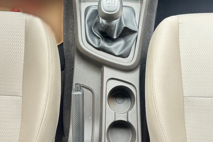 Used Wuling Hongguang V 2022 1.5L Jingqu Edition Electric-Assist LAR Gear Lever