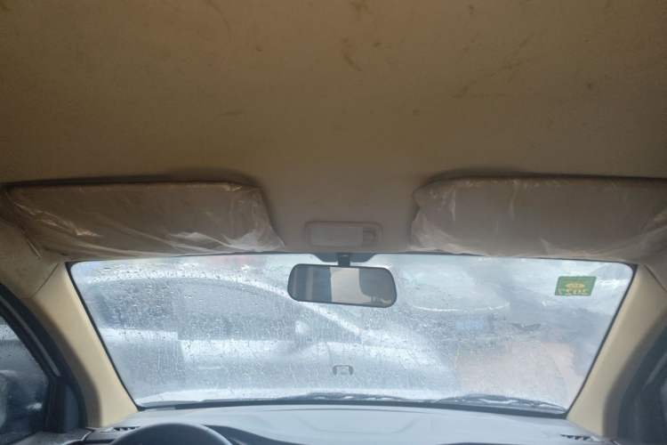 Used Wuling Hongguang V 2022 1.5L Jingqu Version Hydraulic Power Steering LAR Headliner