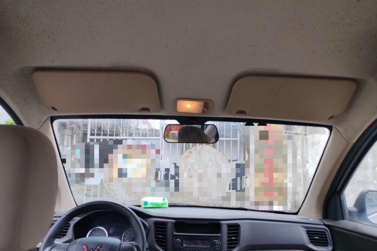 Used Wuling Hongguang V 2022 1.5L Jingqu Version Hydraulic Power Steering LAR Headliner