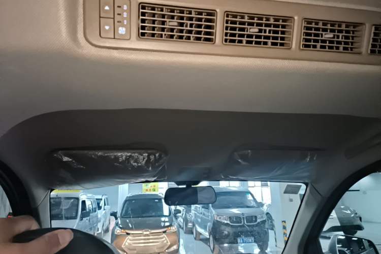 Used Wuling Hongguang V 2022 1.5L Enjoy Edition Electric-Powered LAR Headliner