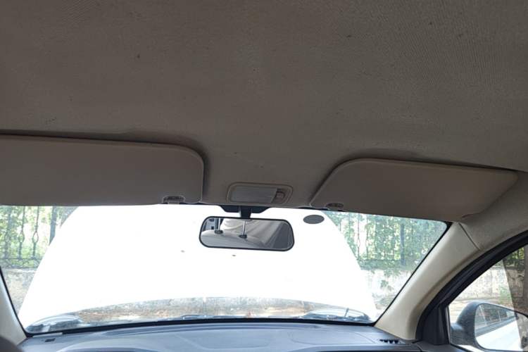 Used Wuling Hongguang V 2022 1.5L Jingqu Version Hydraulic Power Steering LAR Headliner