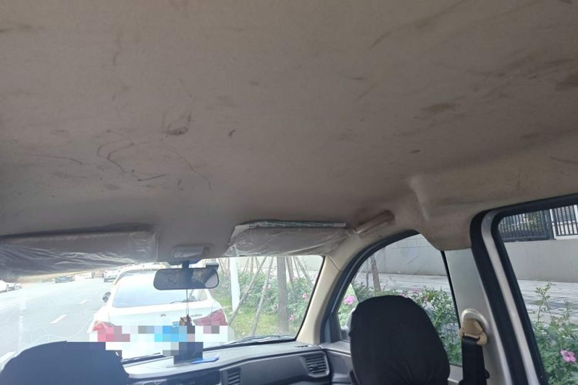 Used Wuling Hongguang V 2022 1.5L Jingqu Version Hydraulic Power Steering LAR Headliner