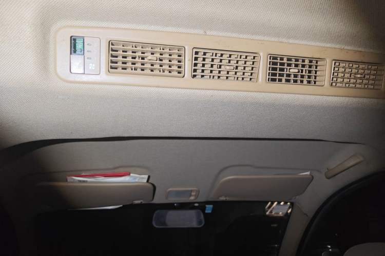 Used Wuling Hongguang V 2022 1.5L Enjoy Edition Electric-Powered LAR Headliner