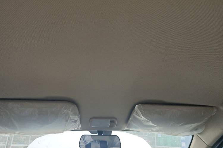 Used Wuling Hongguang V 2022 1.5L Jingqu Edition Electric-Assist LAR Headliner