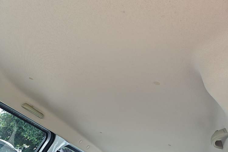 Used Wuling Hongguang V 2022 1.5L Jingqu Edition Electric-Assist LAR Headliner