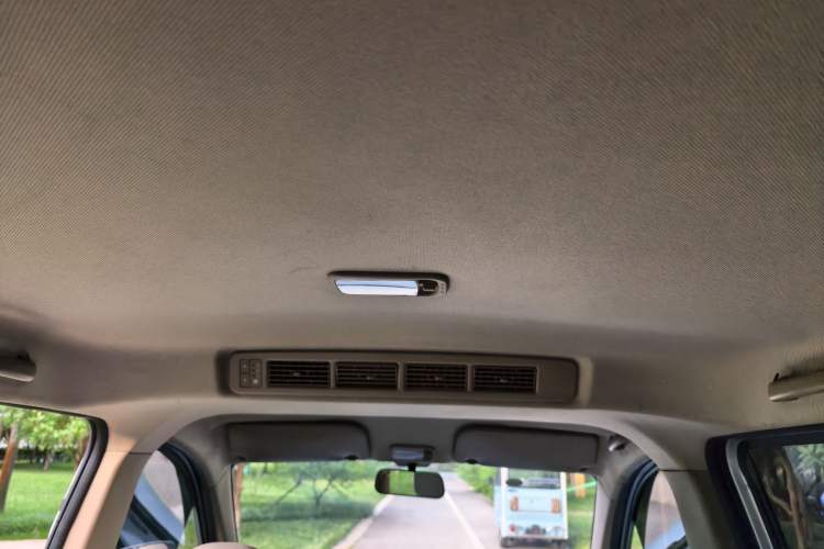Used Wuling Hongguang V 2022 1.5L Enjoy Edition Hydraulic Power Steering LAR Headliner
