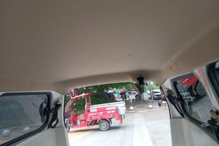 Used Wuling Hongguang V 2022 1.5L Jingqu Edition Electric-Assist LAR Headliner