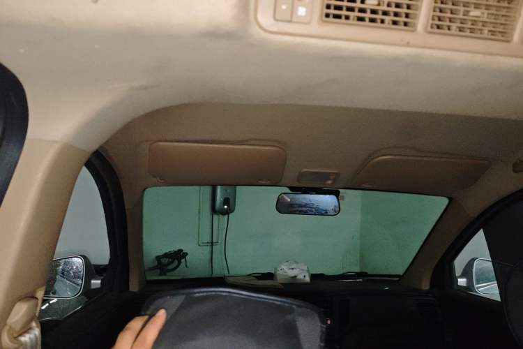 Used Wuling Hongguang V 2022 1.5L Enjoy Edition Electric-Powered LAR Headliner