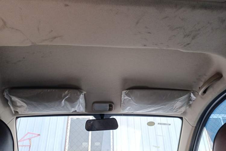 Used Wuling Hongguang V 2022 1.5L Jingqu Edition Electric-Assist LAR Headliner