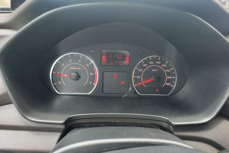 Used Wuling Hongguang V 2022 1.5L Jingqu Edition Electric-Assist LAR Instrument Cluster