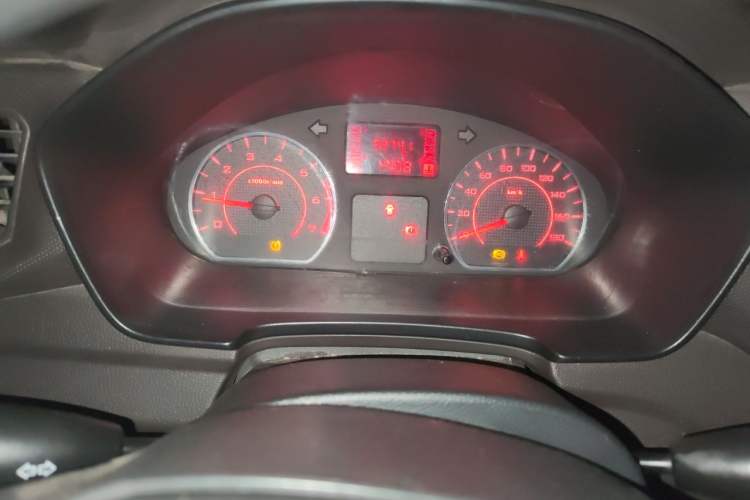 Used Wuling Hongguang V 2022 1.5L Jingqu Edition Electric-Assist LAR Instrument Cluster