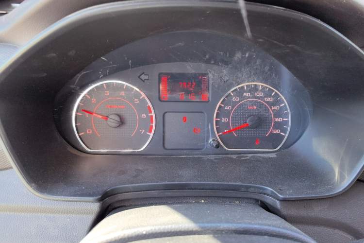 Used Wuling Hongguang V 2022 1.5L Jingqu Edition Electric-Assist LAR Instrument Cluster