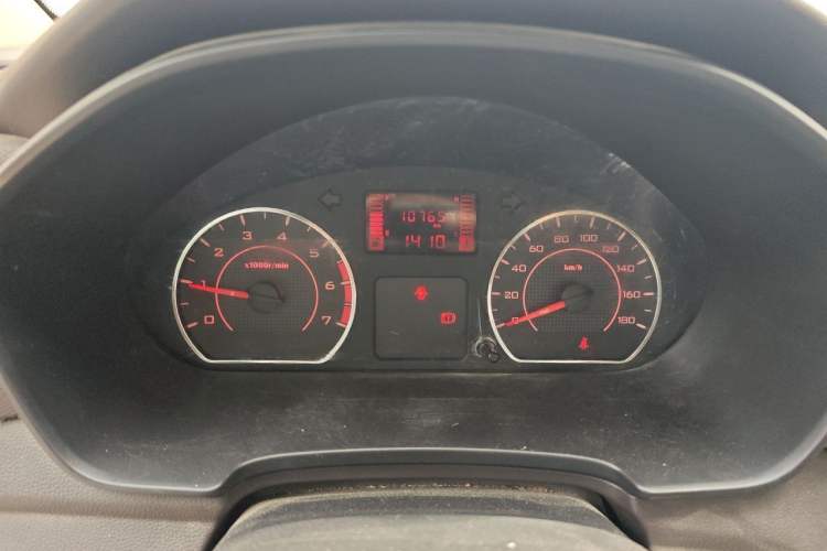 Used Wuling Hongguang V 2022 1.5L Jingqu Edition Electric-Assist LAR Instrument Cluster