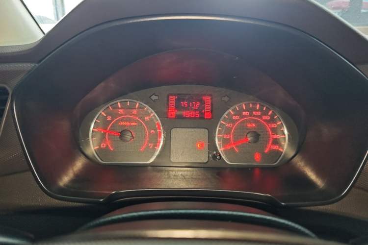 Used Wuling Hongguang V 2022 1.5L Jingqu Version Hydraulic Power Steering LAR Instrument Cluster
