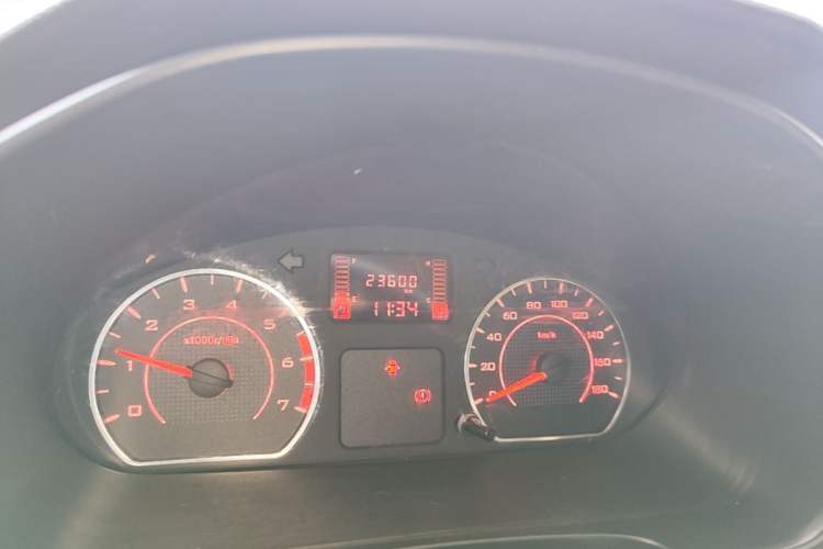 Used Wuling Hongguang V 2022 1.5L Jingqu Edition Electric-Assist LAR Instrument Cluster