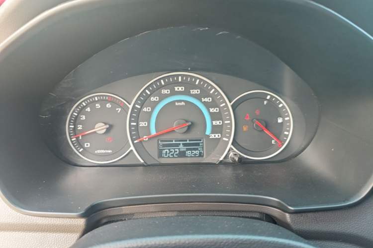 Used Wuling Hongguang V 2022 1.5L Enjoy Edition Electric-Powered LAR Instrument Cluster