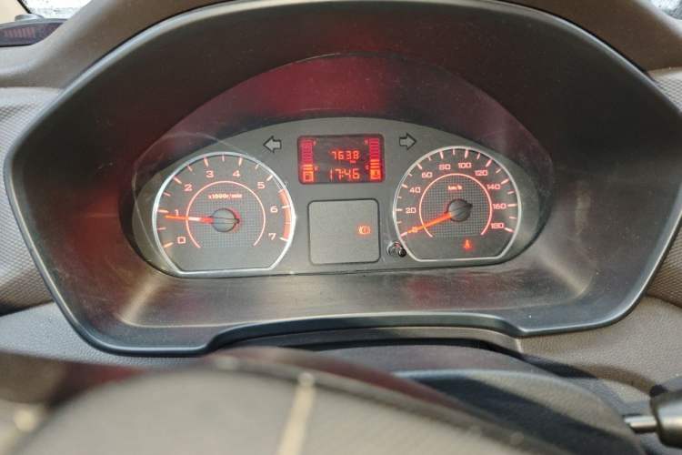 Used Wuling Hongguang V 2022 1.5L Jingqu Edition Electric-Assist LAR Instrument Cluster