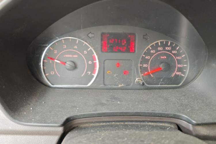 Used Wuling Hongguang V 2022 1.5L Jingqu Version Hydraulic Power Steering LAR Instrument Cluster