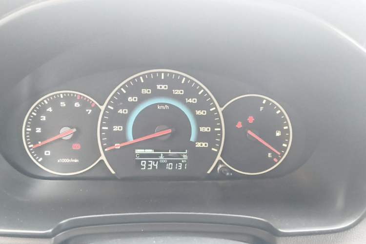 Used Wuling Hongguang V 2022 1.5L Enjoy Edition Electric-Powered LAR Instrument Cluster