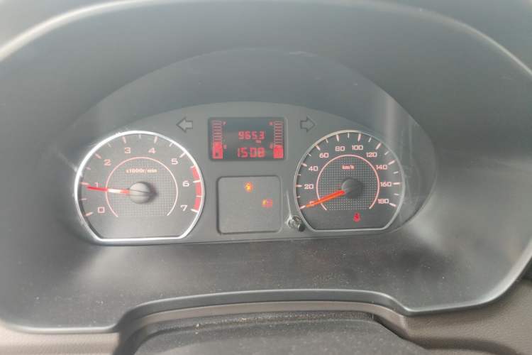 Used Wuling Hongguang V 2022 1.5L Jingqu Edition Electric-Assist LAR Instrument Cluster